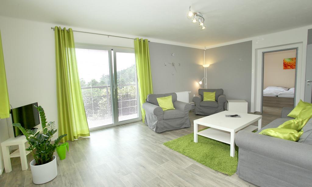 Apartman Pod Skalou V Ceskem Raji Besedice ภายนอก รูปภาพ