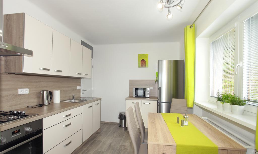 Apartman Pod Skalou V Ceskem Raji Besedice ภายนอก รูปภาพ
