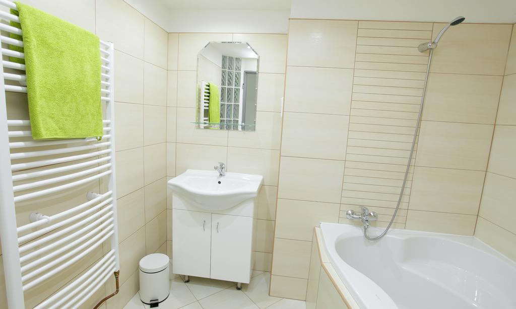 Apartman Pod Skalou V Ceskem Raji Besedice ภายนอก รูปภาพ